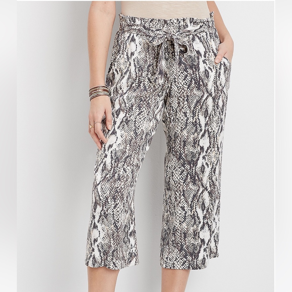 Snakeskin Tie Waist Wide Leg Crop Pant